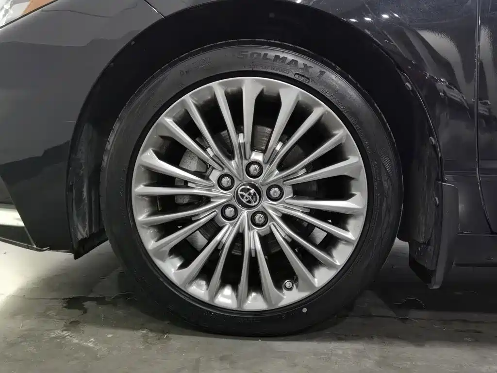 Toyota Avalon — миниатюра 17