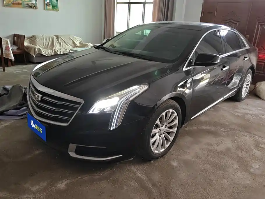 2019 Cadillac XTS - zdjęcie 1 z 16