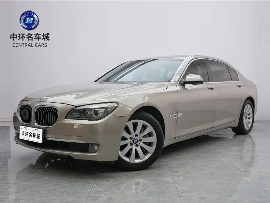 BMW 7 Series 2011