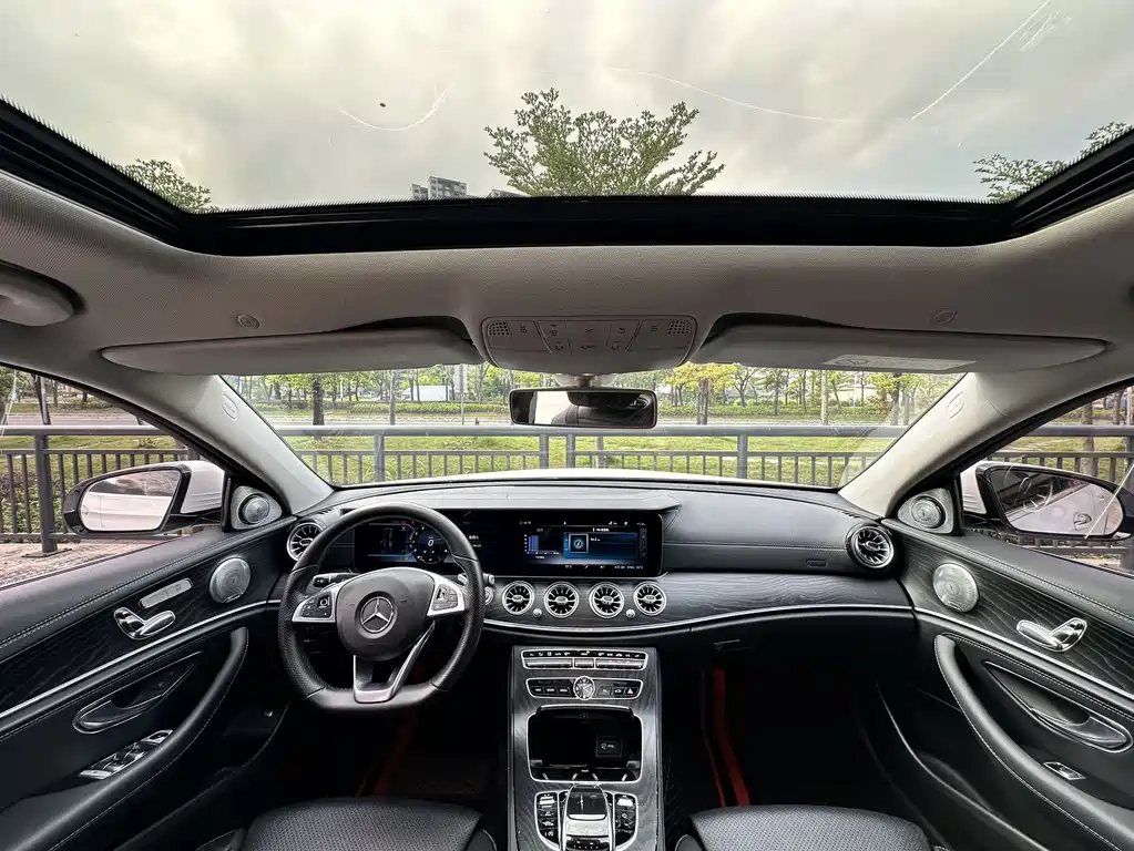 Mercedes-Benz E-Class E 2018 E 200 L Sport