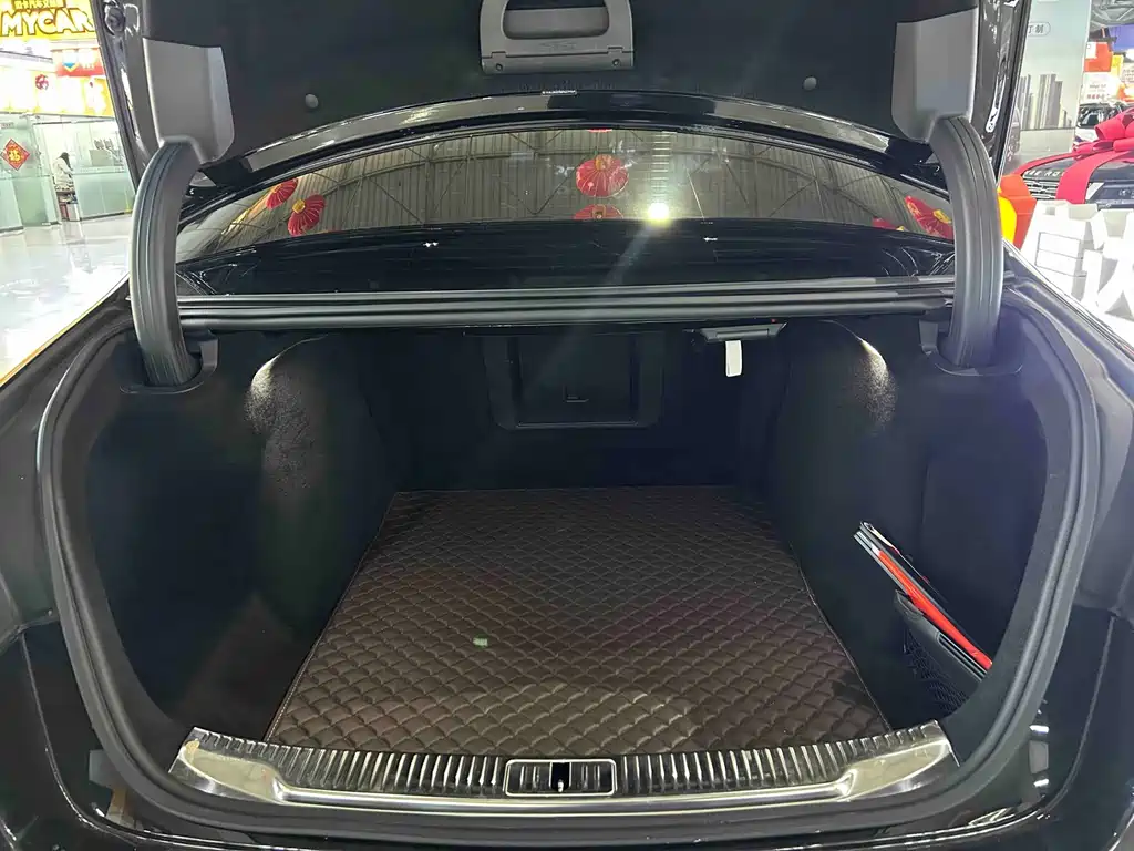 Mercedes-Benz S-Class — миниатюра 15