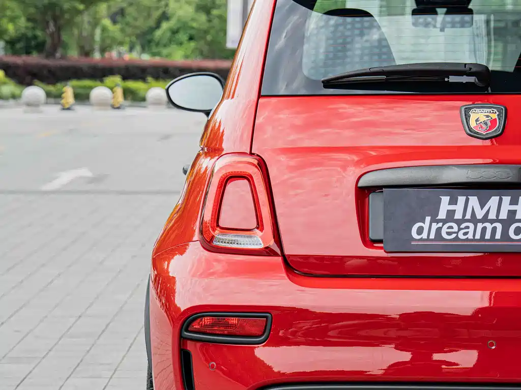 Abarth 595 2024 1.4L AT