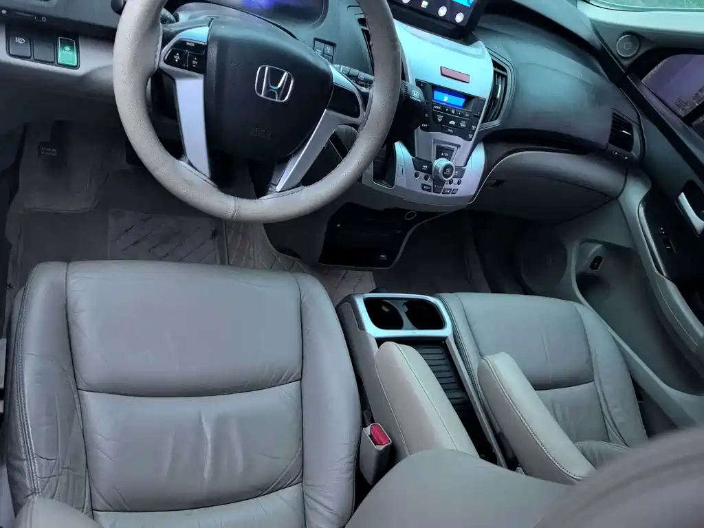 Honda Odyssey — миниатюра 7