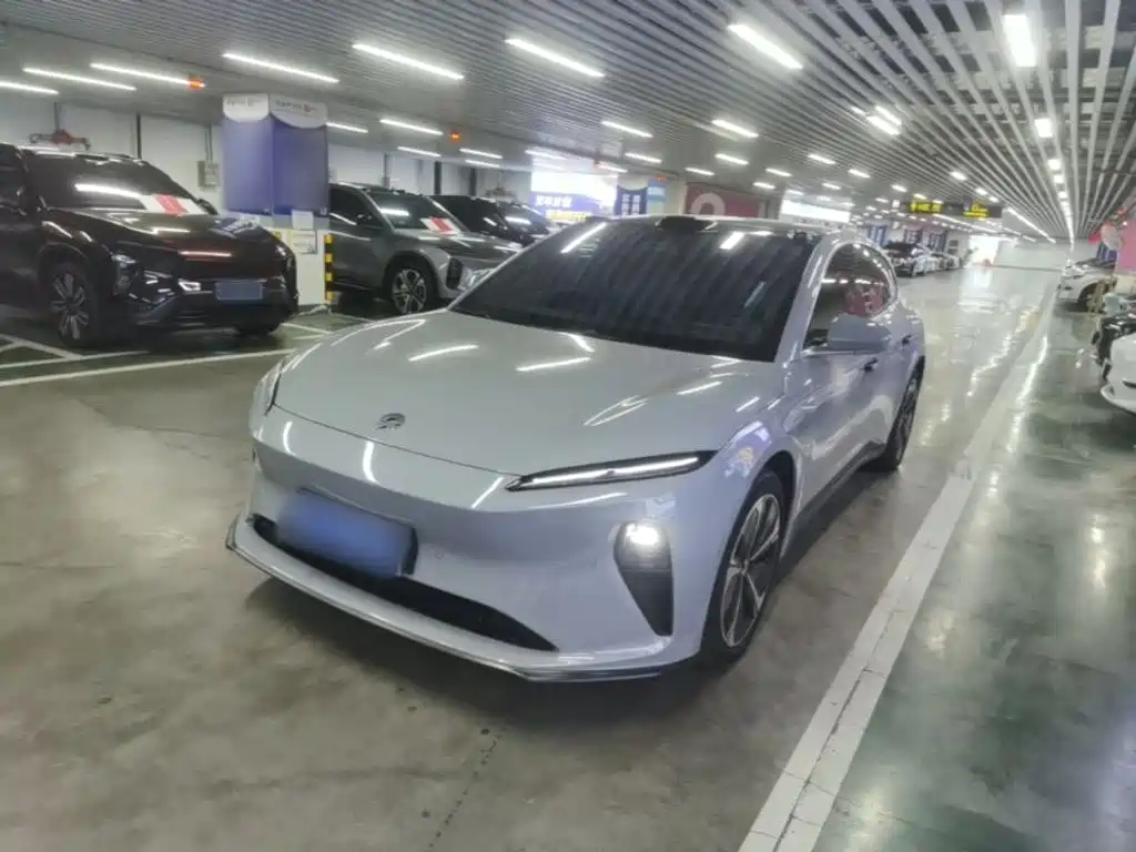 NIO ET5T