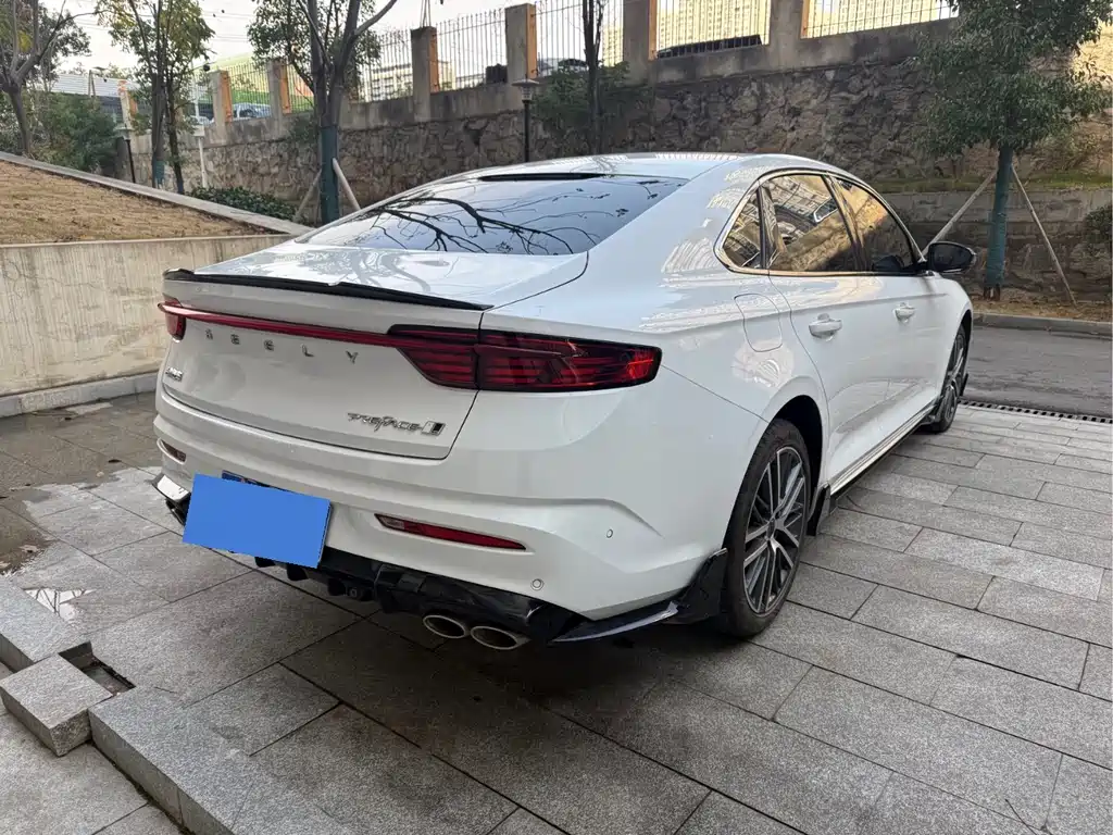 GEELY AUTOMOBILE XINGRUI