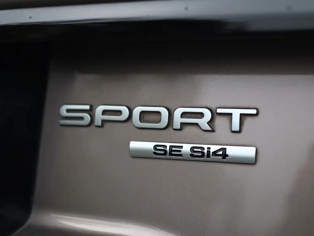 Land Rover Discovery Sport — миниатюра 35