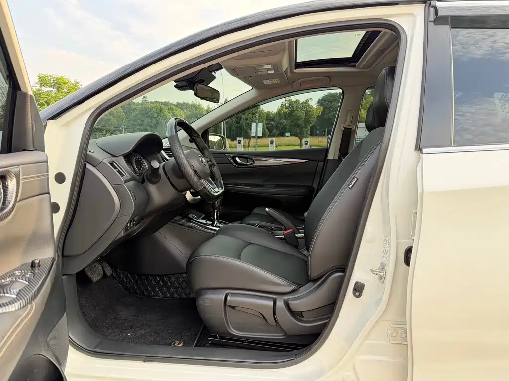 Nissan Tiida 2024 1.6L CVT
