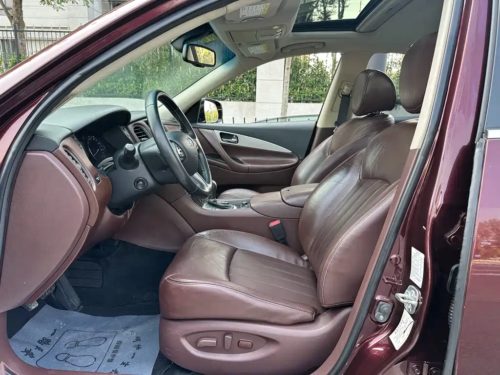 Infiniti QX50 — миниатюра 8