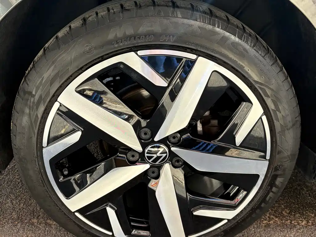 Volkswagen Lamando — миниатюра 24