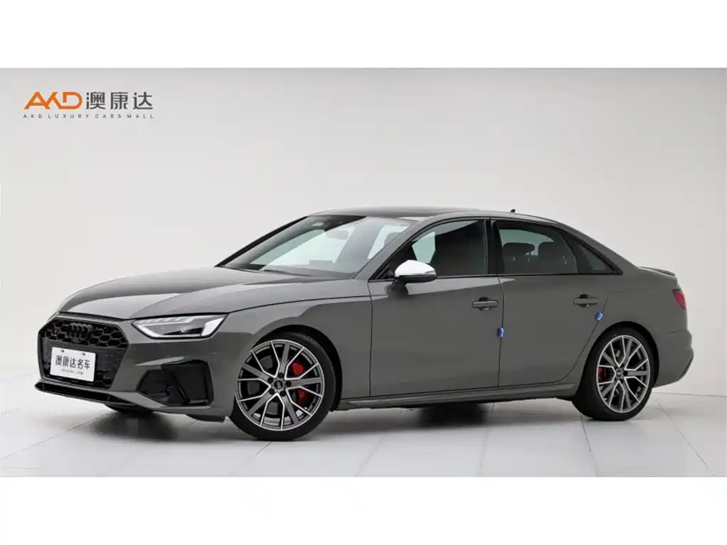 Audi S4