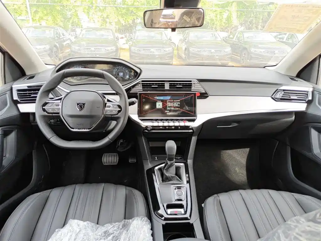 Peugeot 408 2024 360THP