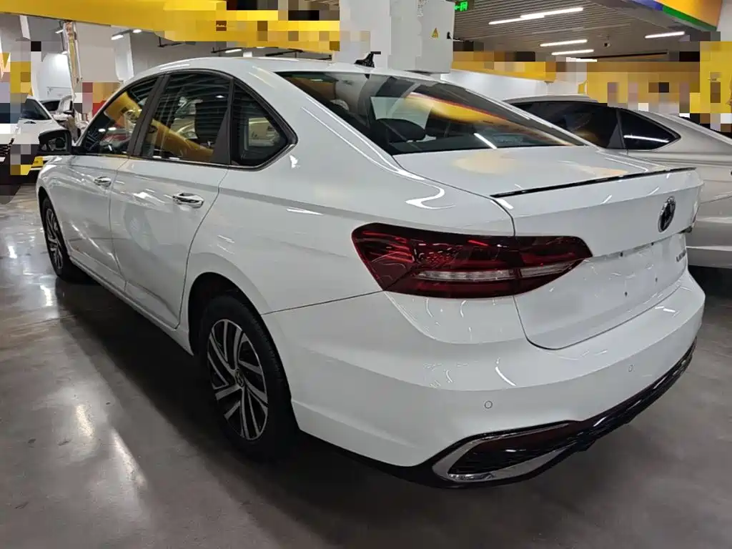 Volkswagen Lavida 2024 300TSI DSG Lead