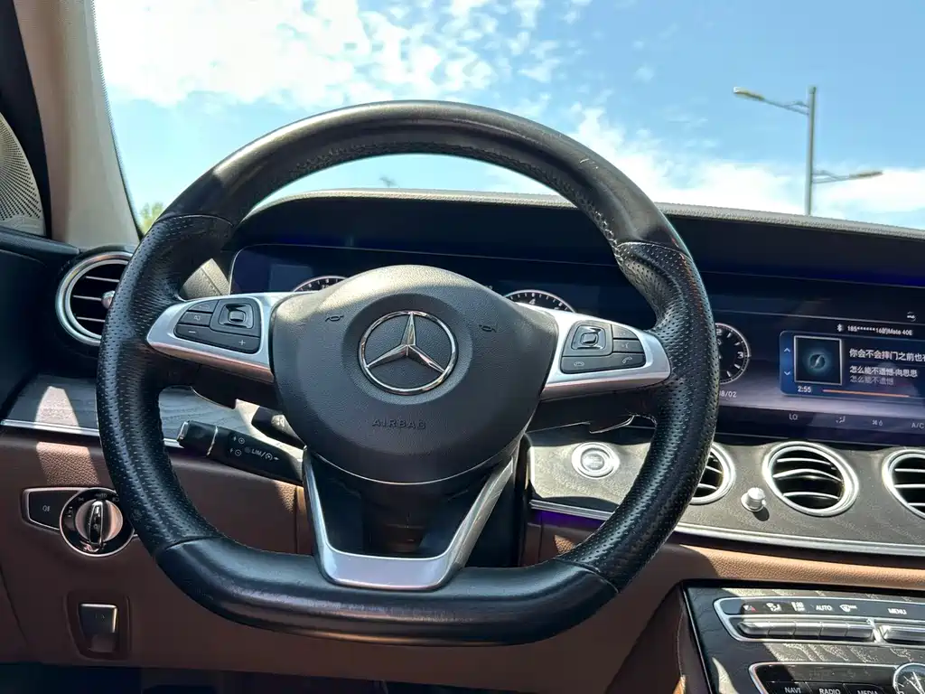 Mercedes-Benz E-Class — миниатюра 19