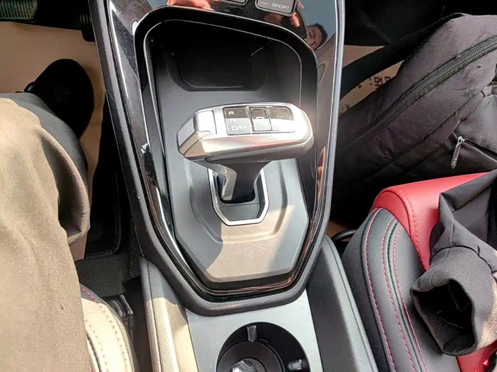 Haval H2s — миниатюра 14
