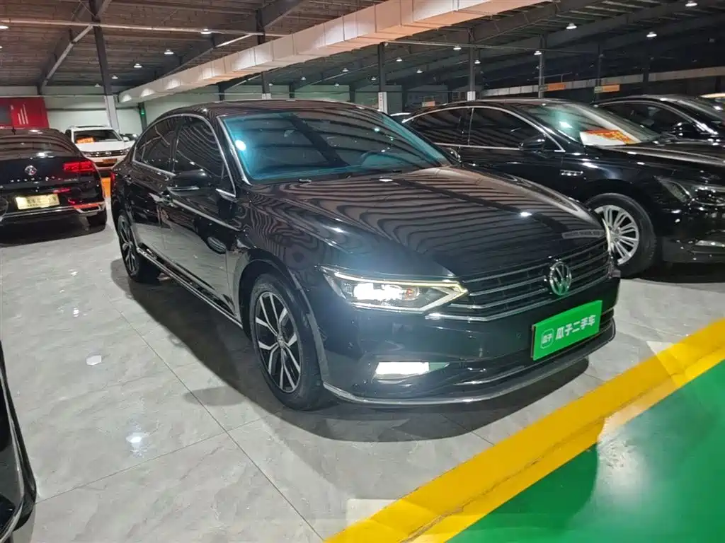 Volkswagen Magotan 2020 330TSI DSG Lead