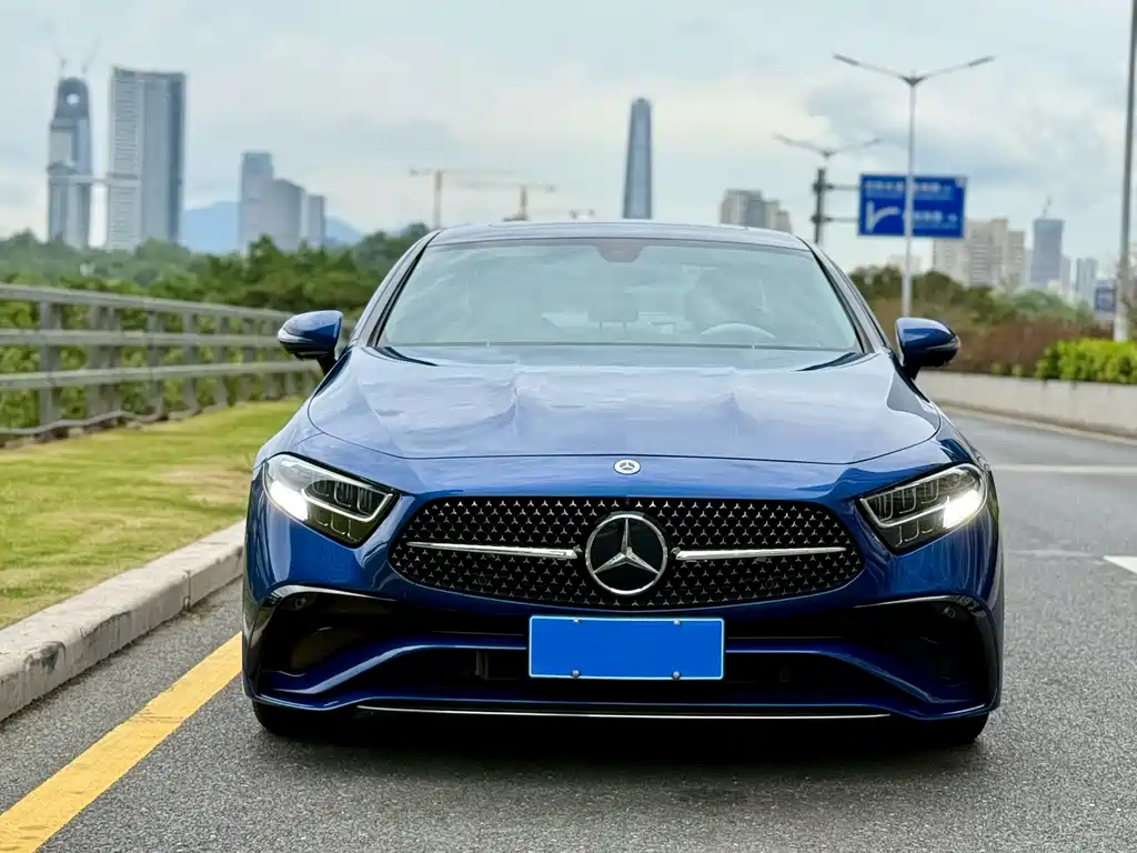 MERCEDES-BENZ CLS