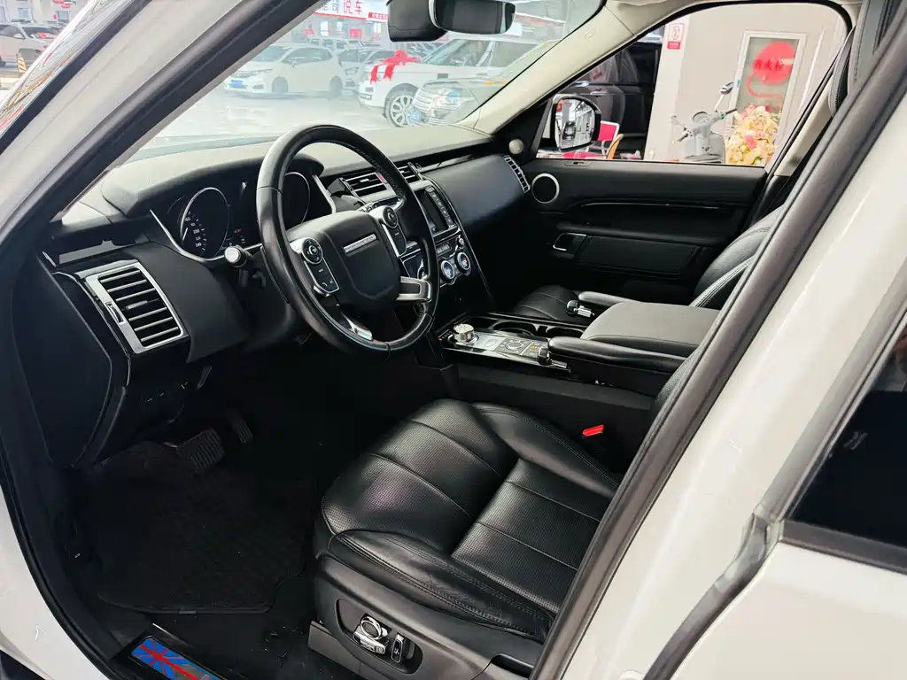 Land Rover Discovery — миниатюра 3