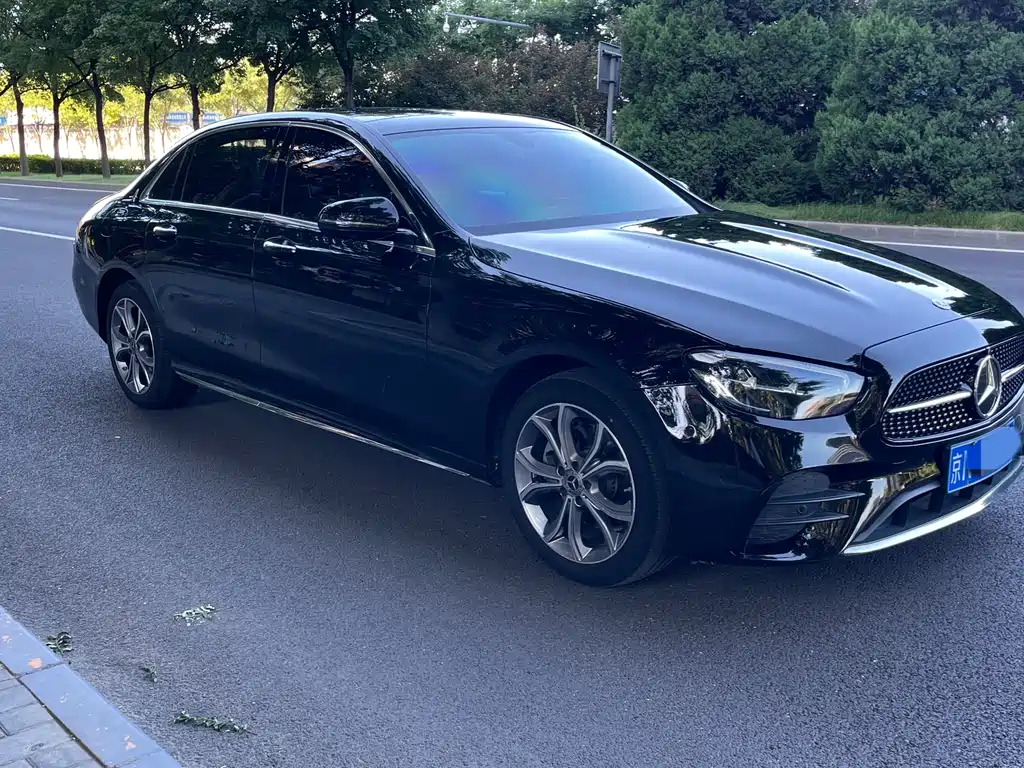 Mercedes-Benz E-Class E 2022 E 300 L Sport Fashion