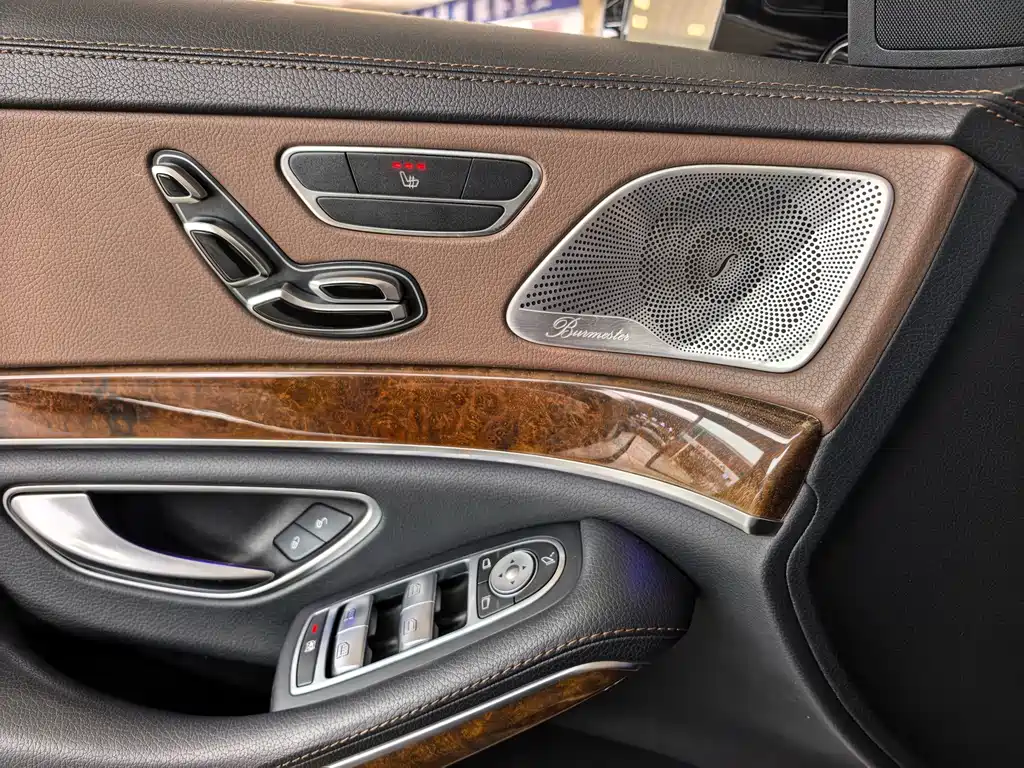 Mercedes-Benz S-Class — миниатюра 9