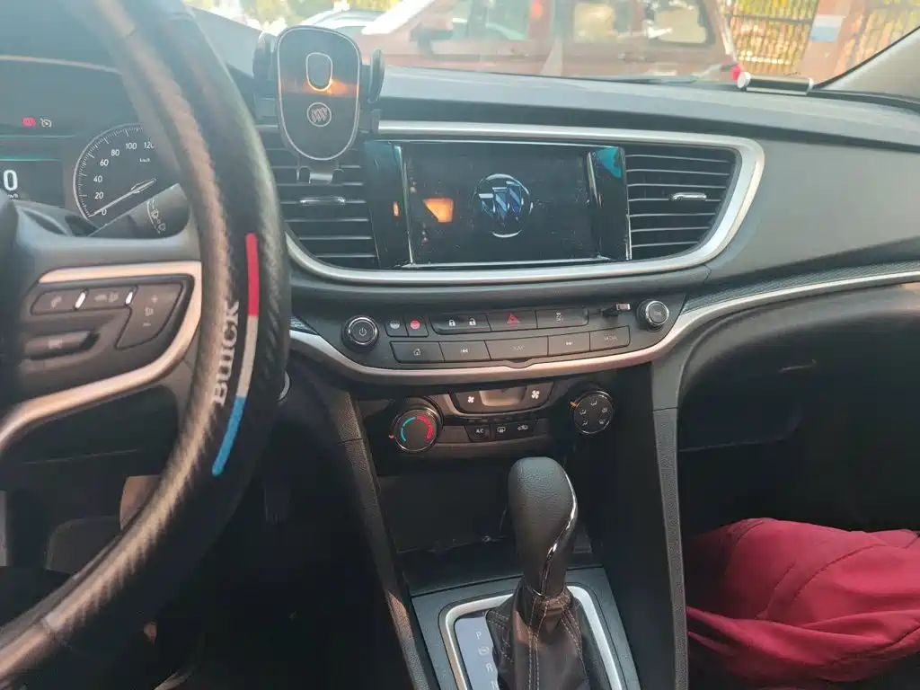 Buick Excelle — миниатюра 14