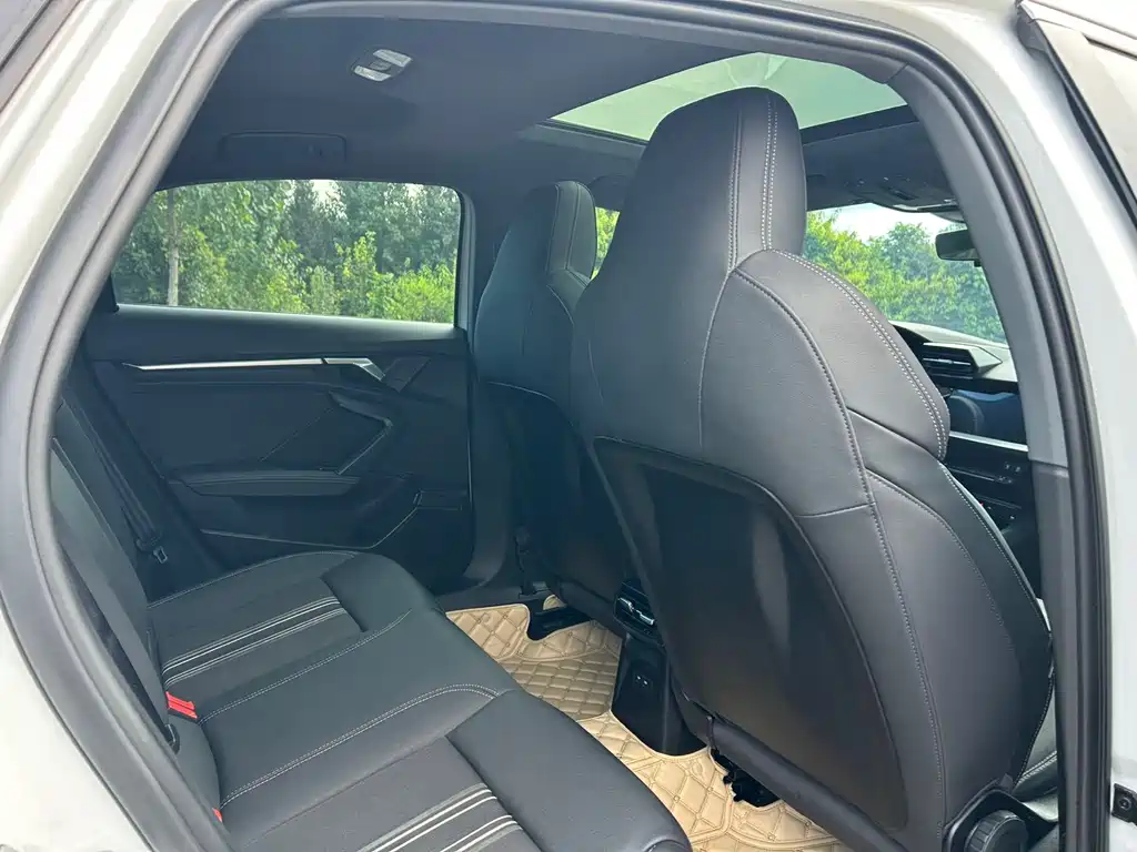 Audi A3 — миниатюра 10