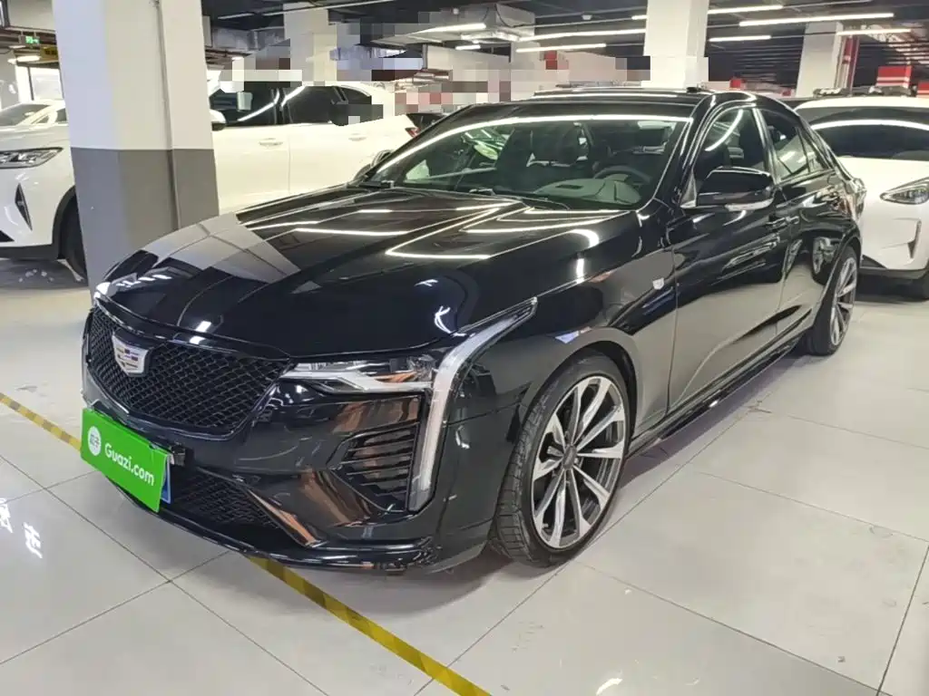 Cadillac CT4