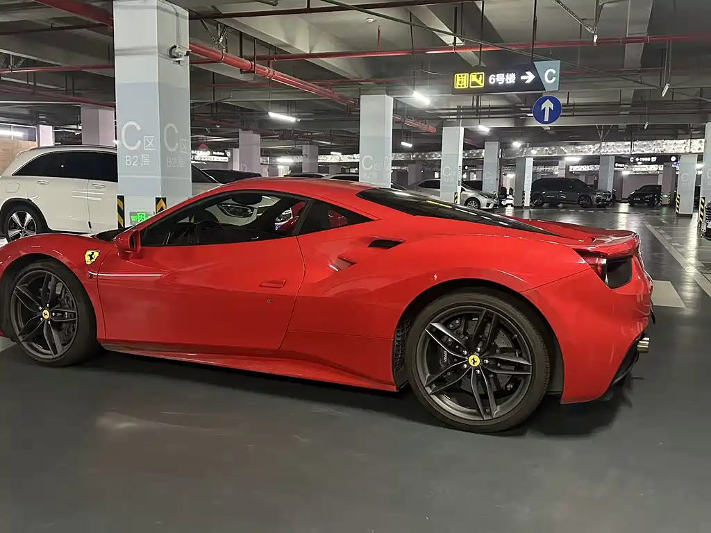 Ferrari 488 488 GTB, фото 4
