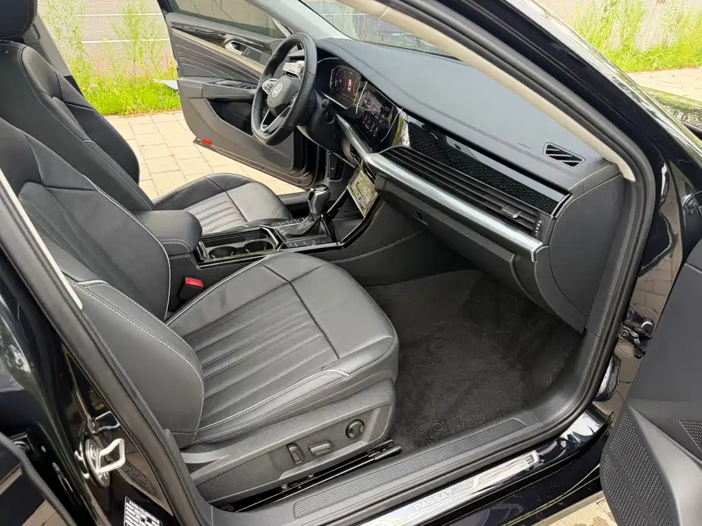 Volkswagen Passat — миниатюра 23
