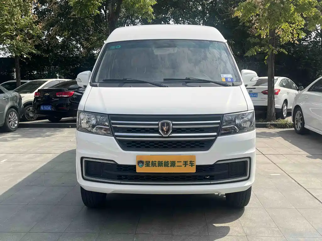 Jinbei Hiace EV — миниатюра 2
