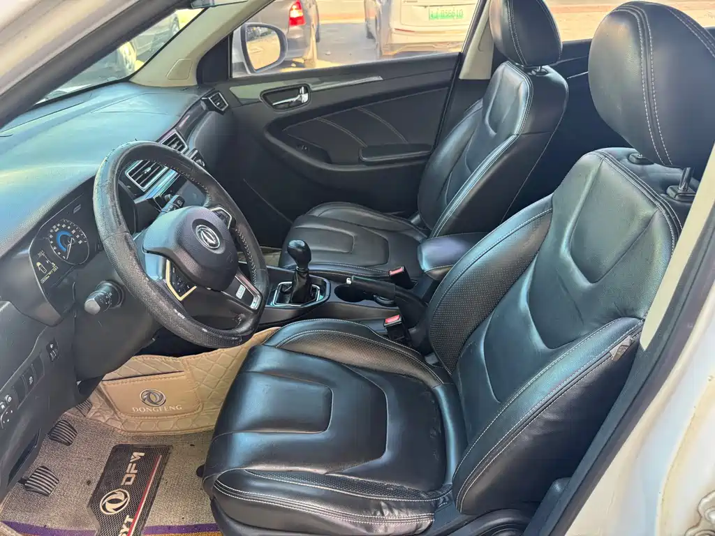 Dongfeng 580 2016 1.8L MT Comfort