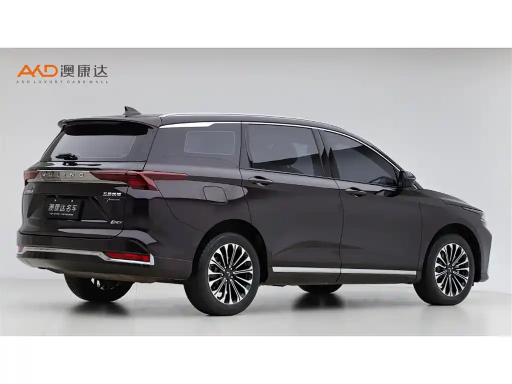 Wuling Victory — миниатюра 3
