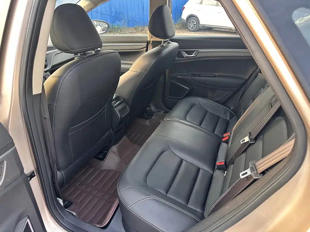 GEELY AUTOMOBILE EMGRAND GS