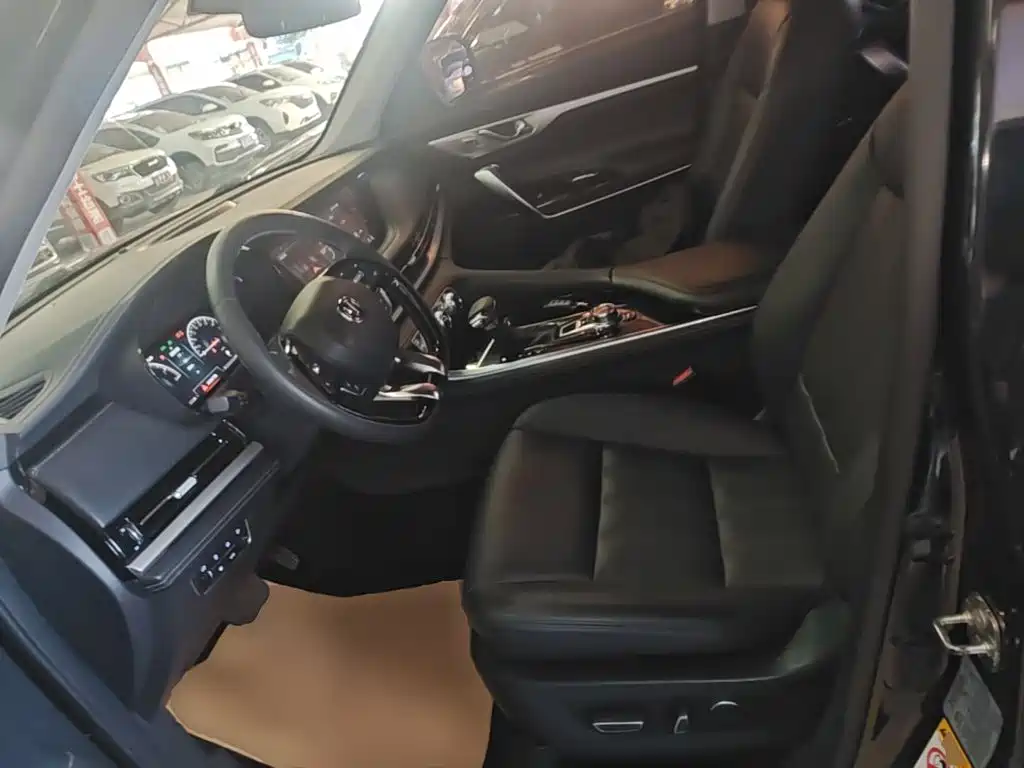 Changan CS95 — миниатюра 15
