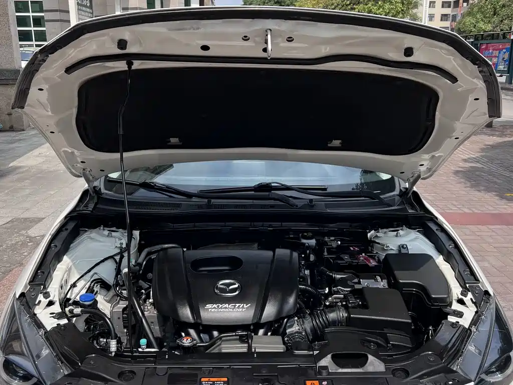 Mazda 3 Axela — миниатюра 10