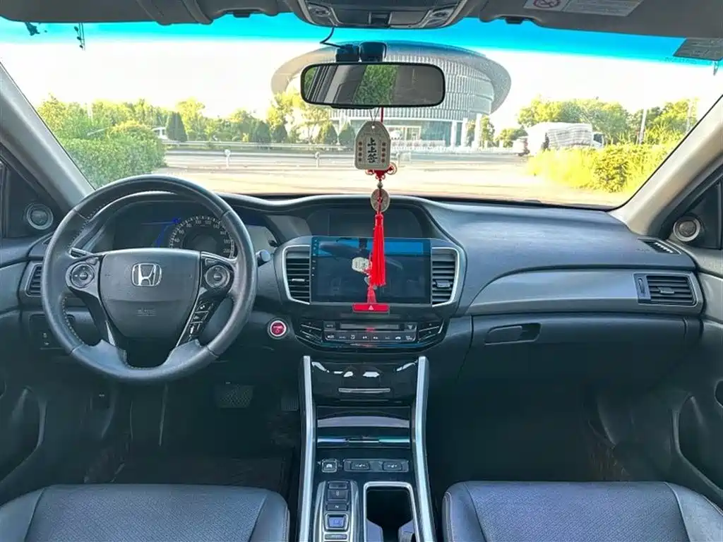 Honda Accord 2016 2.0L