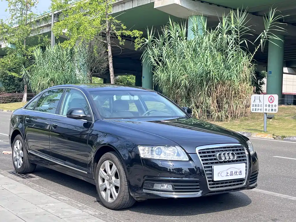 Audi A6L 2011 2.4L Comfort