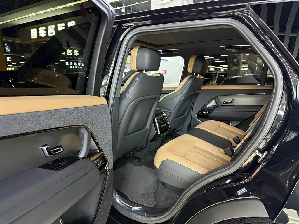 Land Rover Sport — миниатюра 5