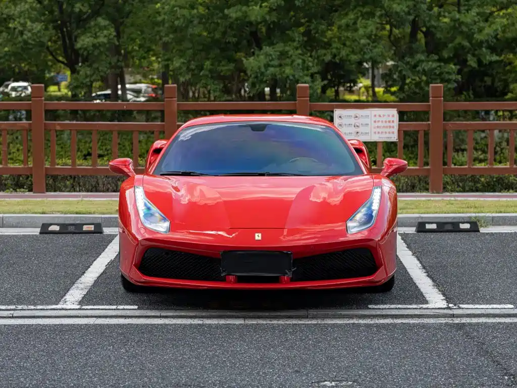 Ferrari 488 — миниатюра 2