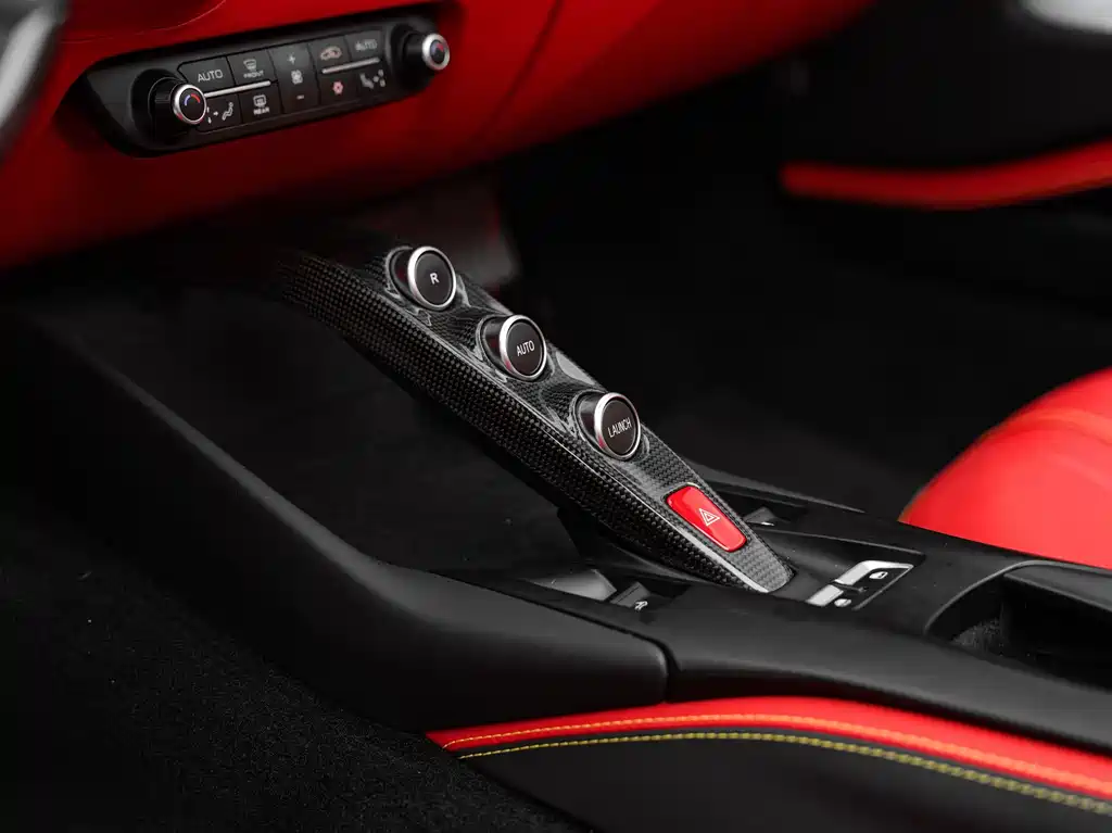 Ferrari 812 — миниатюра 10