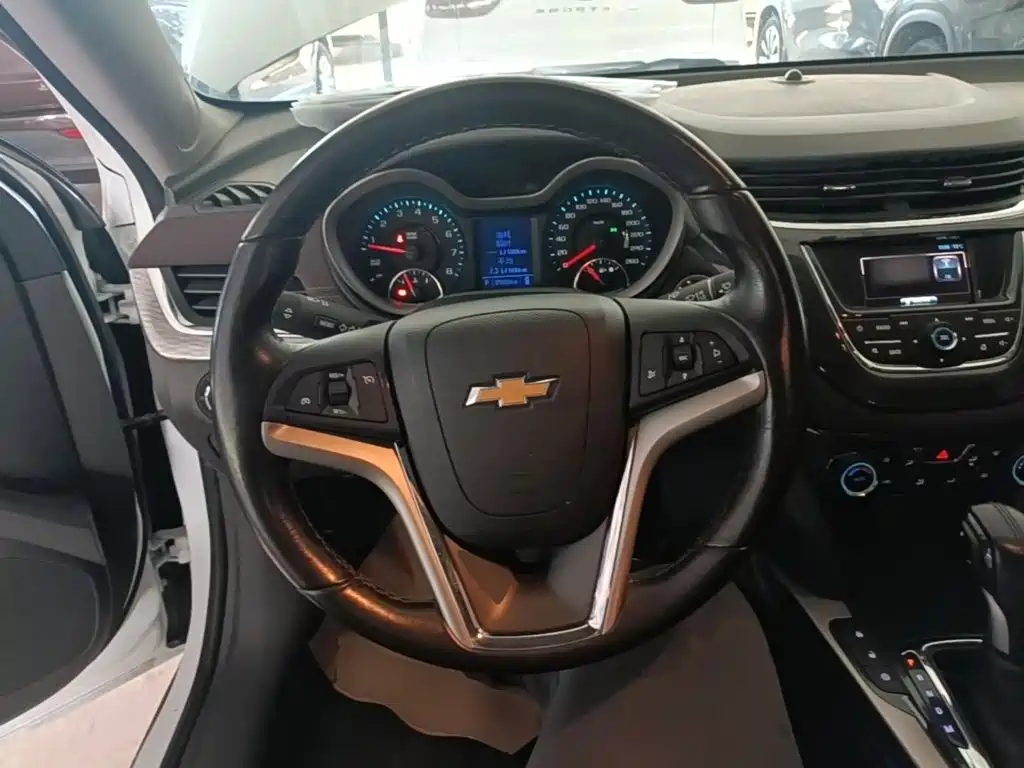 Chevrolet Malibu — миниатюра 11