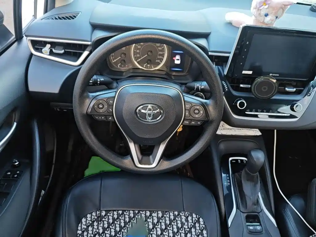Toyota Corolla — миниатюра 3
