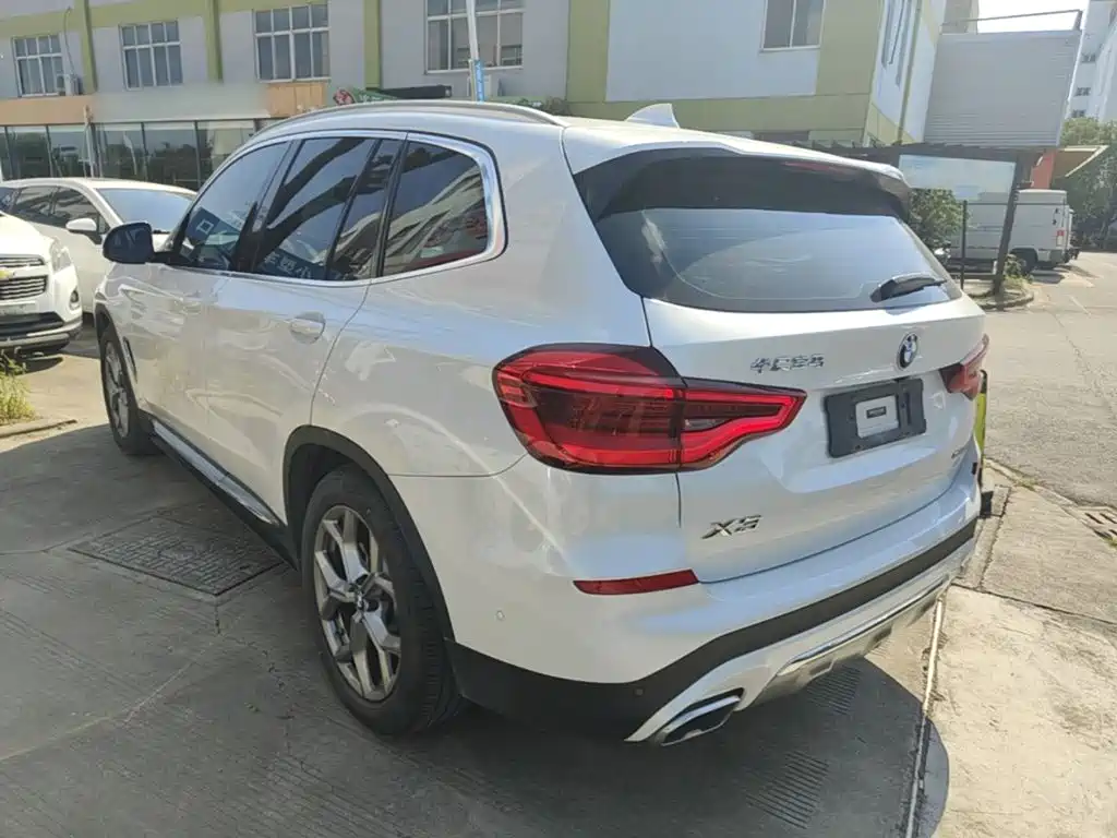BMW X3 — миниатюра 5