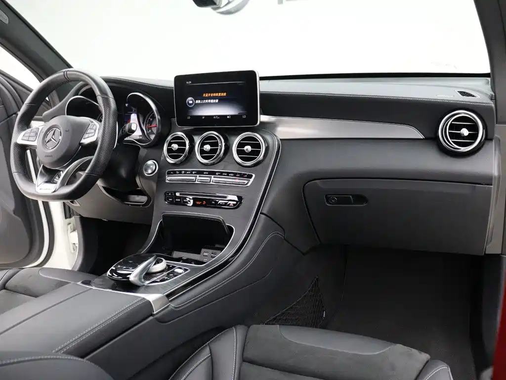 Mercedes-Benz GLC AMG — миниатюра 22