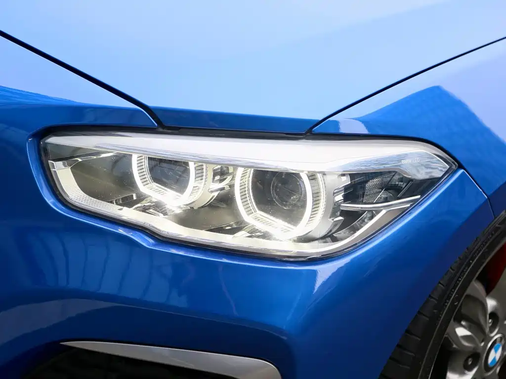 BMW 1 Series (Import) — миниатюра 12
