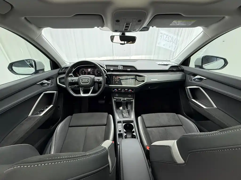 Audi Q3 — миниатюра 9