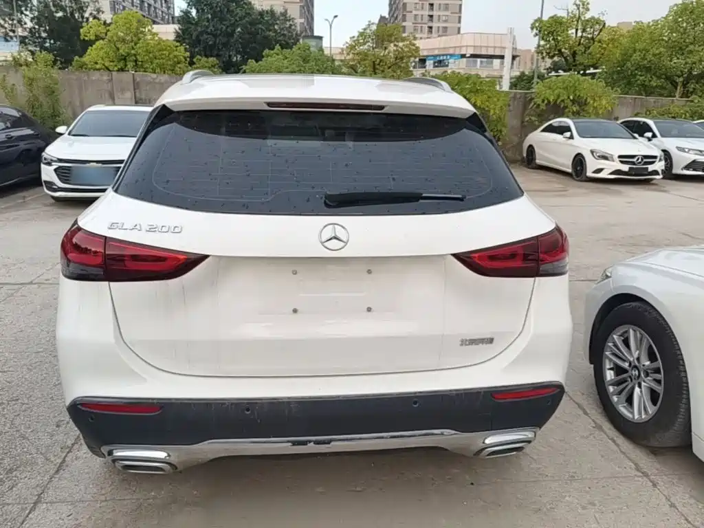 Mercedes-Benz GLA — миниатюра 6