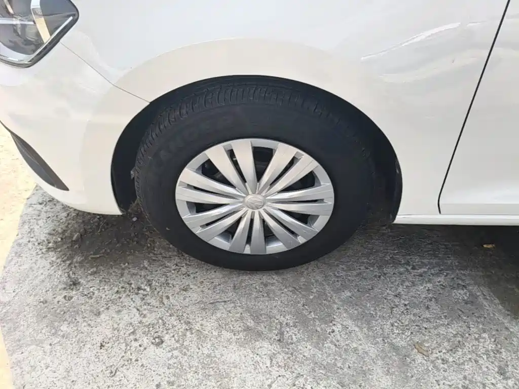 Volkswagen Santana — миниатюра 23