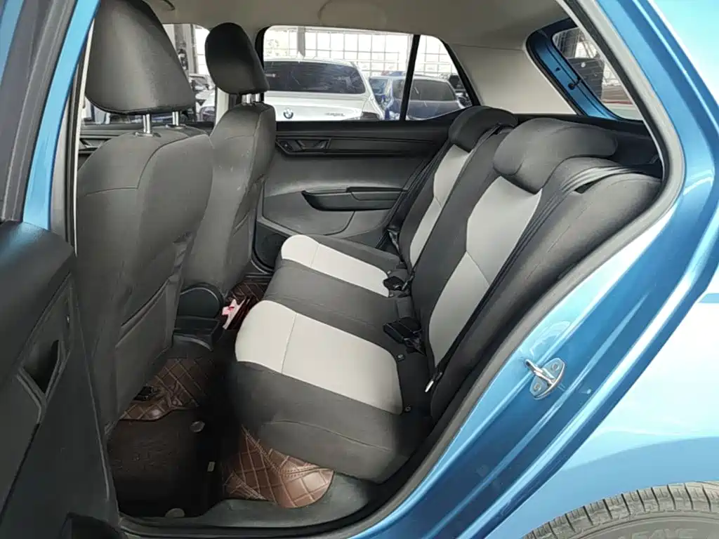 Skoda Fabia — миниатюра 17