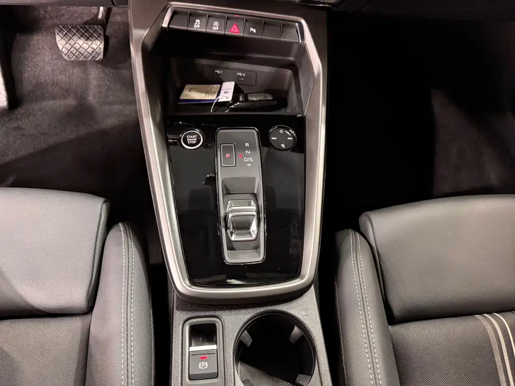 Audi A3 — миниатюра 12