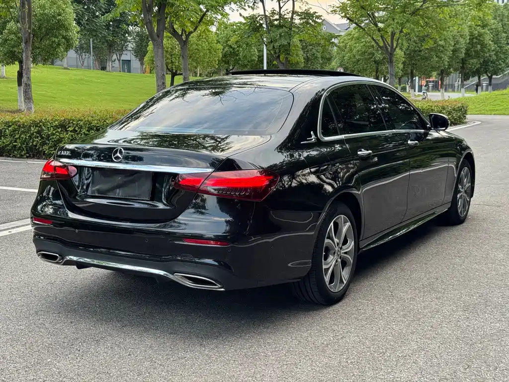Mercedes-Benz E-Class E 2022 E 300 L Sport Luxury